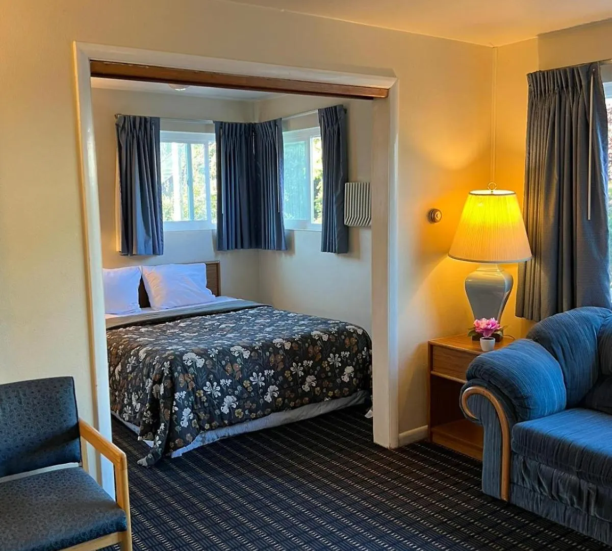 Marco Polo Motel Seattle