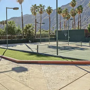 Marquis 2*, Palm Springs USA